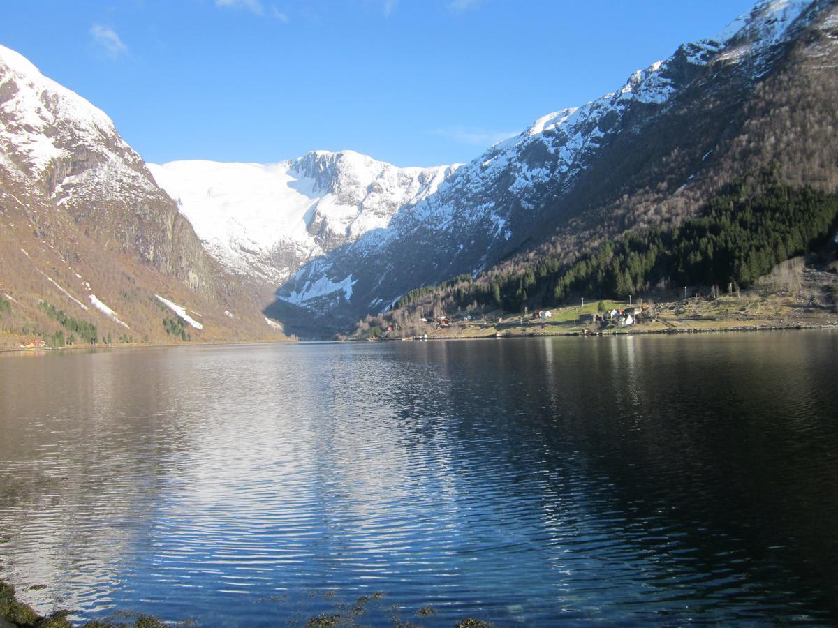Der Fjordtraum In Balestrand Direkt Am Wasser Екстер'єр фото