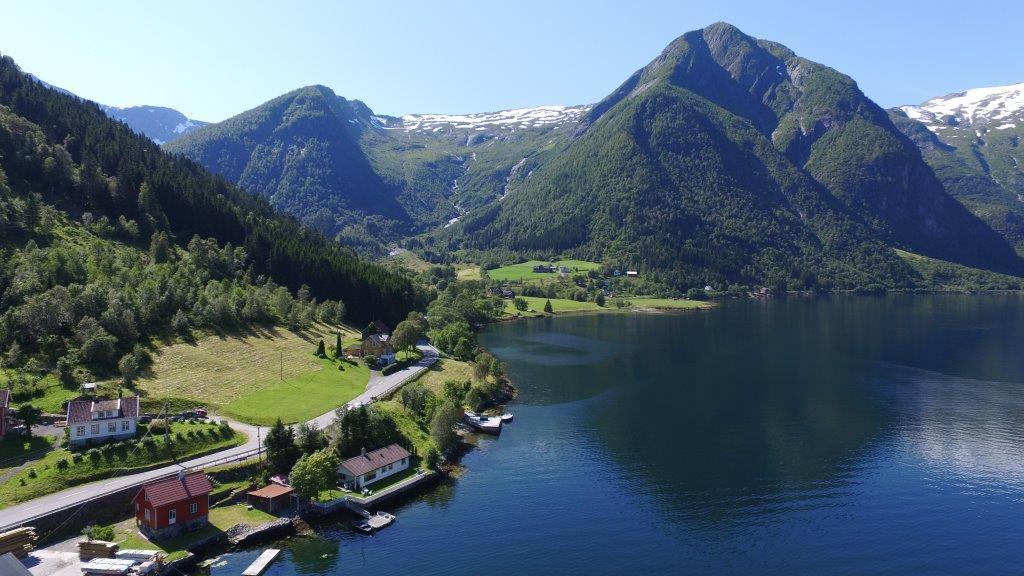 Der Fjordtraum In Balestrand Direkt Am Wasser Екстер'єр фото